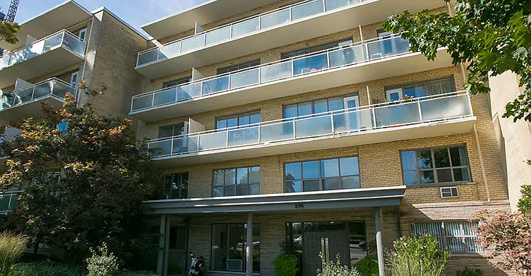 276 Saint Clair Ave W — Photo 4