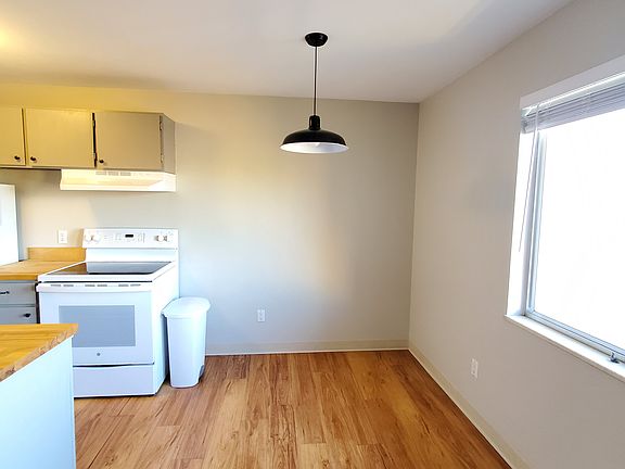 5th image of 3161 Madison Ave APT P419