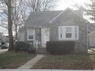1st image of 85 Liberty Ave