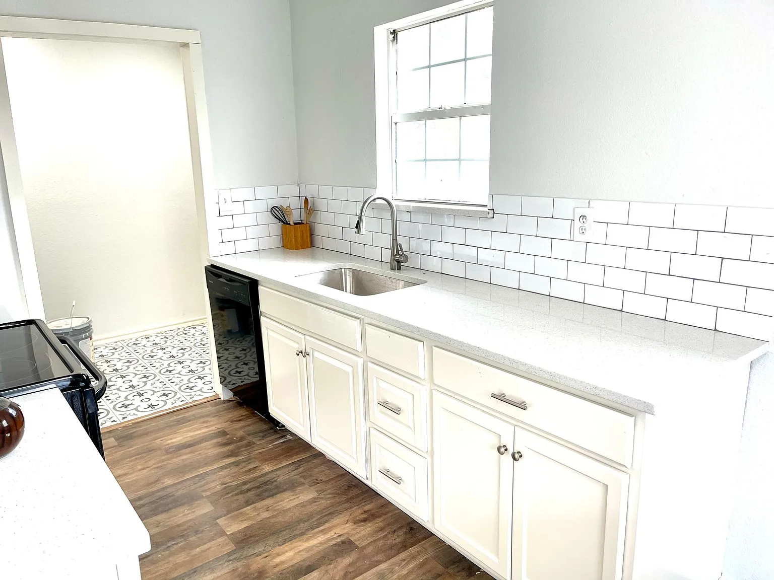 2 bed, 864 sqft, $1,475 — Photo 4