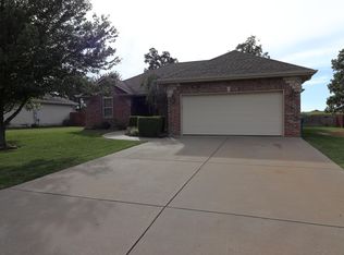 401 N Seminole, Clever, MO 65631