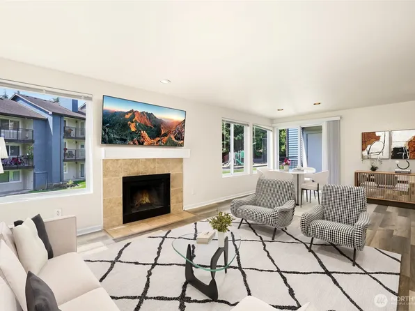 26221 116th Avenue SE #F201, Kent, WA 98030