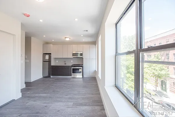 Rented by Ideal Properties Group | media 3