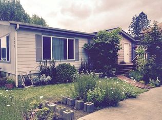 325 Sunset St, Sutherlin, OR 97479