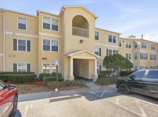 18318 Bridle Club Dr, Tampa, FL 33647