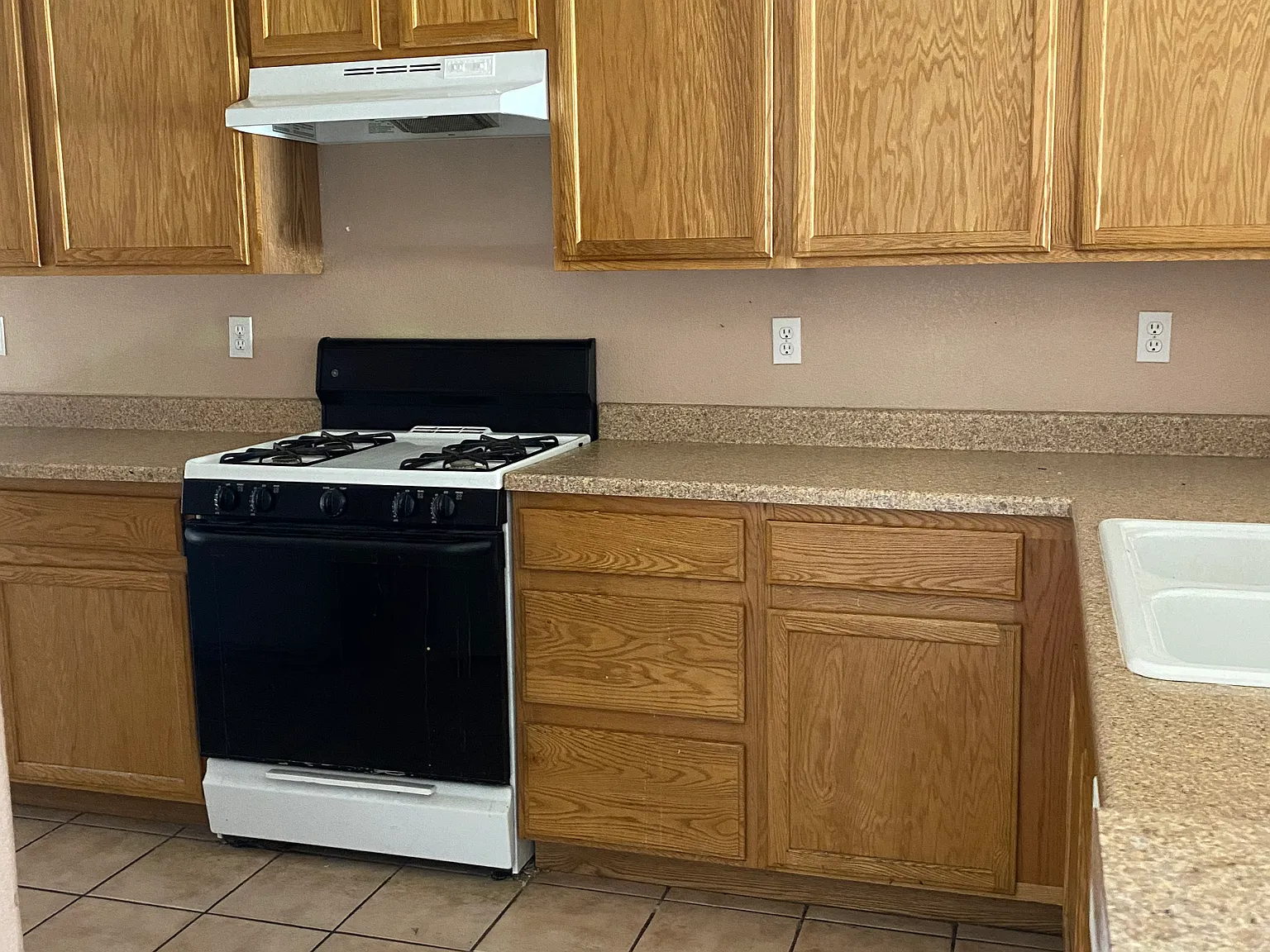 3 bed, 1502 sqft, $1,800 — Photo 3