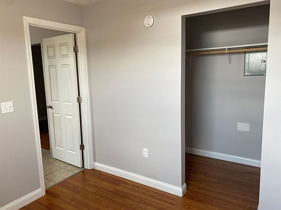 5th image of 30 S Main St NE APT 2