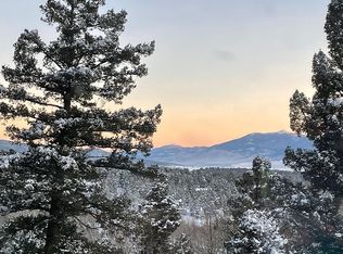104 Santo Domingo Trl, Angel Fire, NM 87710