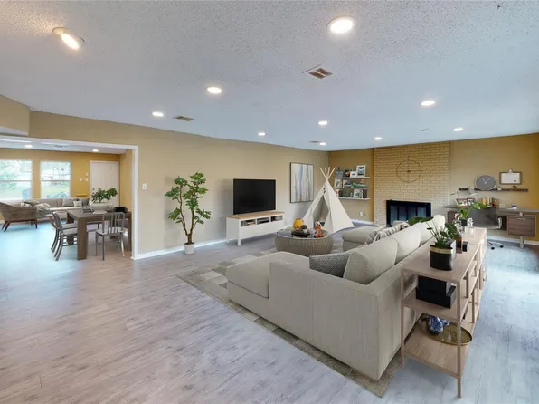 5018 Idaho St, Houston, TX 77021