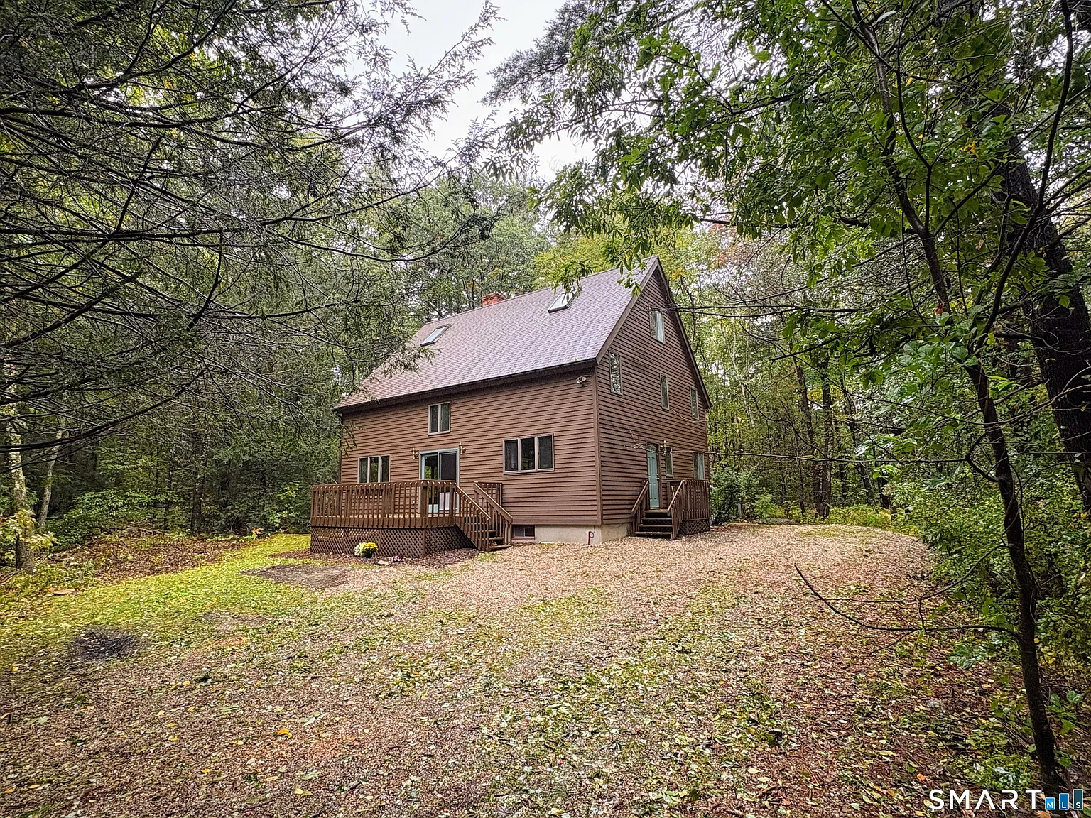 3 bed, 2.5 bath, 2146 sqft, $3,000 — Photo 2