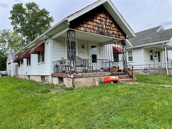 3rd image of 1701 Gondert Ave