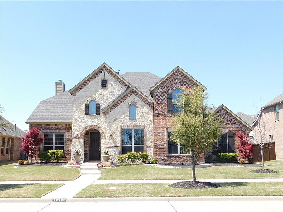 1st image of 12723 Winding Creek Dr