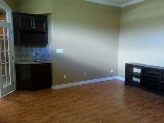 3rd image of 851 Quail Hollow Dr