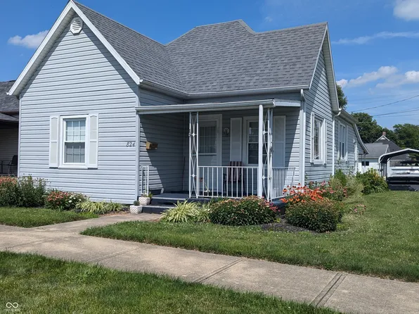 824 N Arthur St, Rushville, IN 46173
