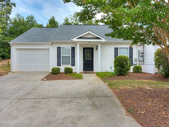 3rd image of 123 Amity Ln
