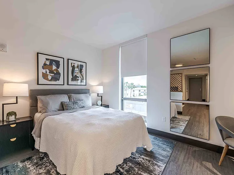 The Anamar at Collins Park — Photo 19
