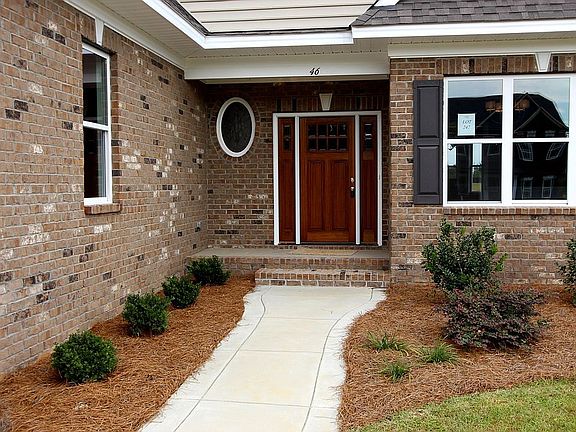 3rd image of 46 Treewood Ln