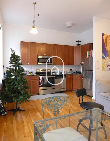 181 Northampton St — Photo 10