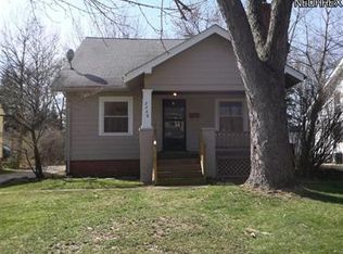 2648 Canterbury Rd, Cleveland Heights, OH 44118