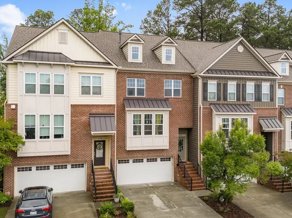 5321 Cambridgeshire Loop, Cary, NC 27519