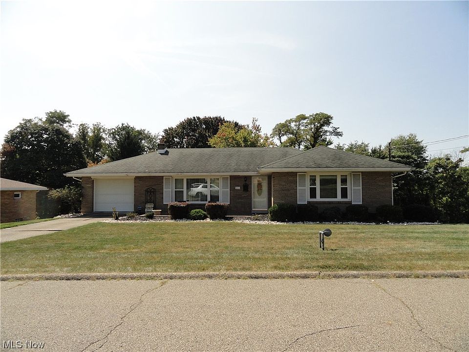 1st image of 211 Pleasantview Dr
