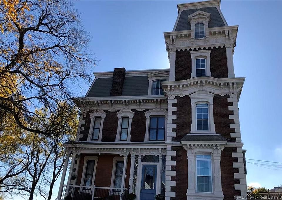 1st image of 4 Douglas Ave #2