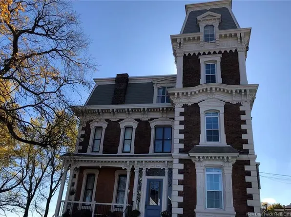 4 Douglas Ave #2, Saint John, NB E2K 1E4