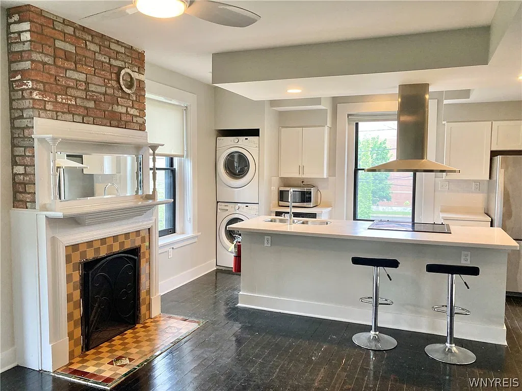 1 bed, 1.0 bath, 617 sqft, $1,250 — Photo 2
