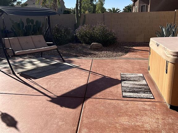 3rd image of 49 W Desert Vista Trl