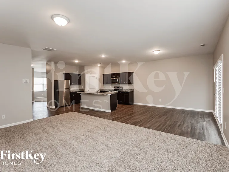 90 Cherohala Ct — Photo 3