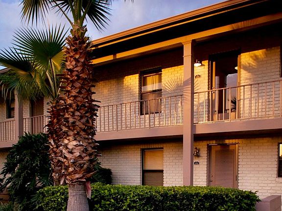 5th image of 2928 Plaza Terrace Dr #2928