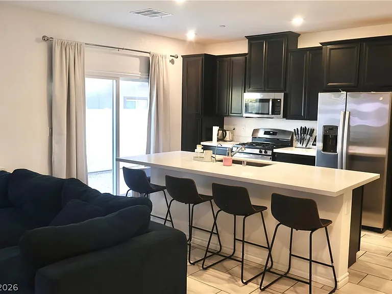 7214 N Decatur Blvd #5 — Photo 3