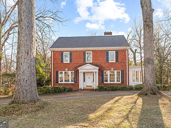 2nd image of 931 Briarcliff Rd NE