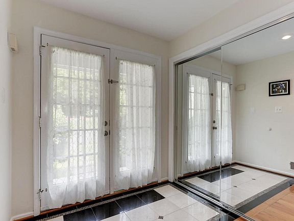 2nd image of 3973 Acorn Ridge Ct