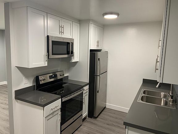 2nd image of 4999 Sterling Ct #D