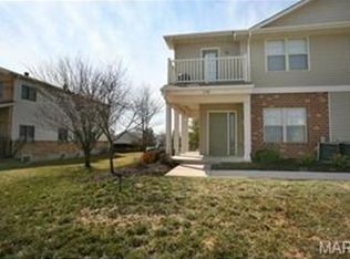 178 McMenamy Rd, Saint Peters, MO 63376
