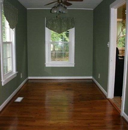 4th image of 308 Lawrence St