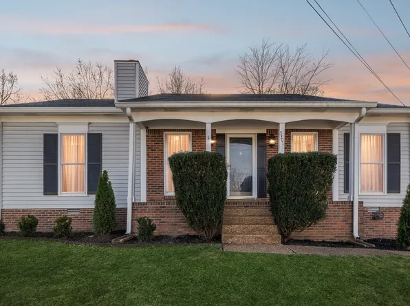 5301 Village Way, Nashville, TN 37211