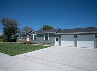 301 W Dakota St, Tripp, SD 57376