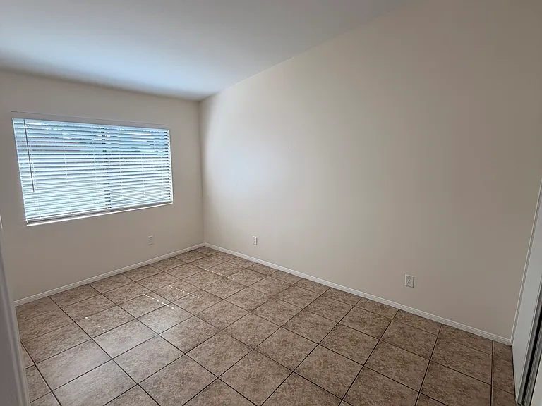 9505 Arlington Ave #48 — Photo 16