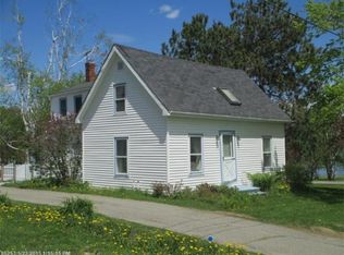 42 Mayo St, Belfast, ME 04915