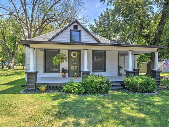 508 S Washington St, Bethany, IL 61914