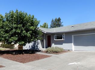 4929 Snark Ave, Santa Rosa, CA 95409