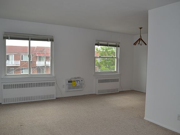 5th image of 3038 71st St