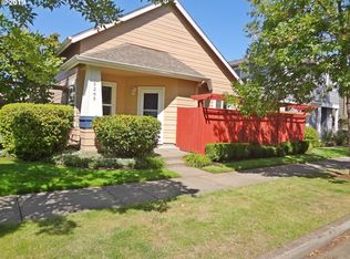 5265 Wales Dr, Eugene, OR 97402