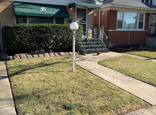 9043 S Emerald Ave, Chicago, IL 60620