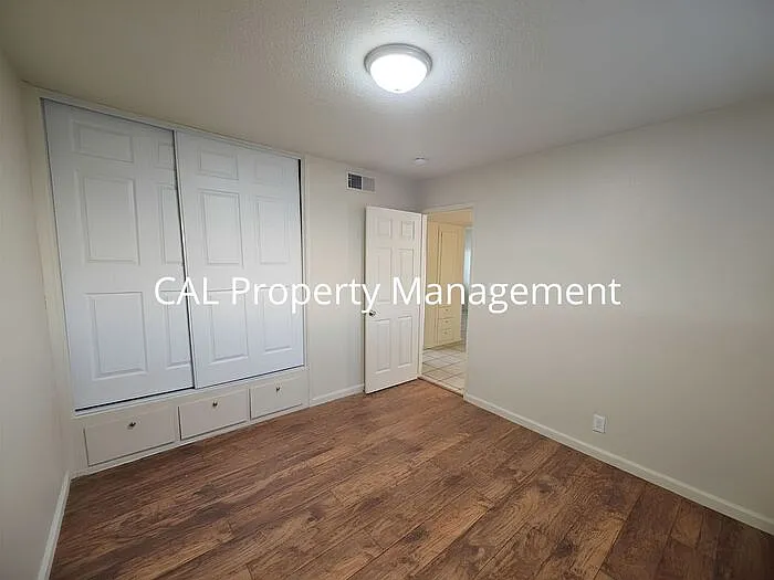 918 Illinois Ave #7 — Photo 12
