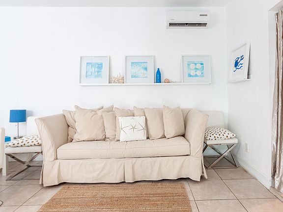 3rd image of 6855 NE 5th Ave Unit B