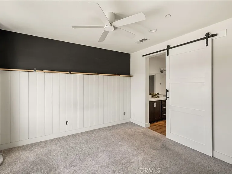 123 E Knox Dr — Photo 45