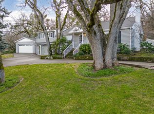 624 Valley View Dr, Medford, OR 97504